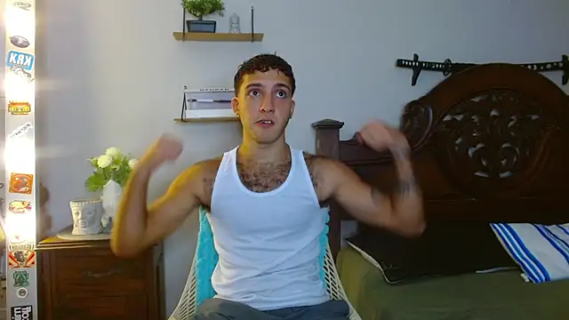 Snapshot of oceanboy_vibe chatting on 27, 11, 2025 oceanboy vibe online show from 27, 11, 2025