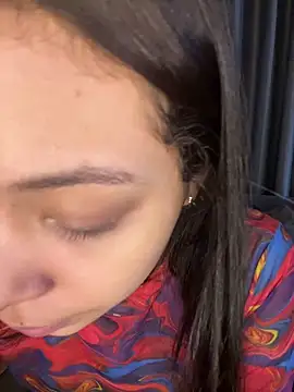 Snapshot of KarolRojas_22 chatting on 7, 6, 2026 KarolRojas 22 online show from 7, 6, 2026