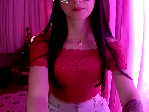 MissDominicc online show from 19, 12, 2025