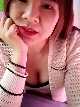 Lily-ross22 online show from 2, 2, 2026