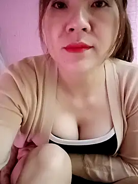 Lily-ross22 online show from 6, 2, 2026