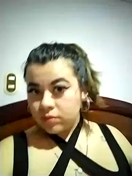 Reynpau19 online show from 4, 12, 2025