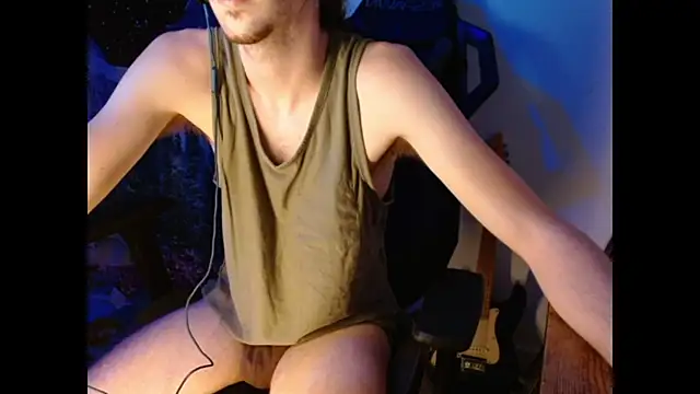 Snapshot of JustStonie chatting on 24, 11, 2025 JustStonie online show from 24, 11, 2025