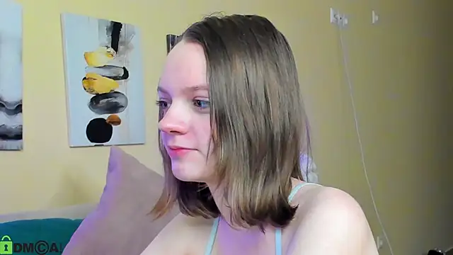 Olivia Riesz online show from 1, 4, 2026