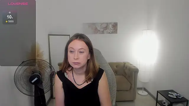 Snapshot of Brooke_lover chatting on 25, 11, 2025 Brooke lover online show from 25, 11, 2025