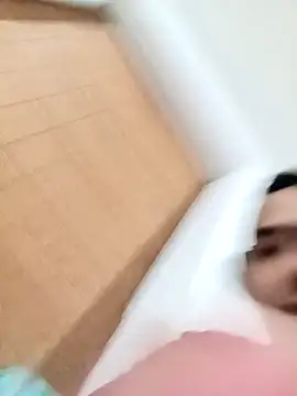 culona2417 online show from 17, 12, 2025