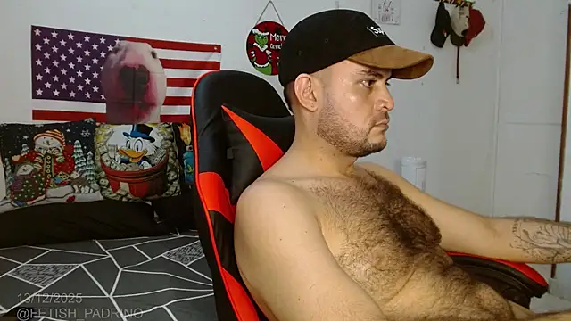 Snapshot of holegape chatting on 14, 12, 2025 holegape online show from 14, 12, 2025