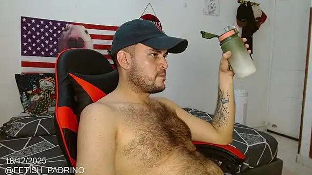 Snapshot of holegape chatting on 18, 12, 2025 holegape online show from 18, 12, 2025