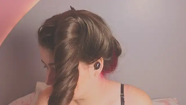 Snapshot of amyvans_ chatting on 23, 5, 2026 amyvans online show from 23, 5, 2026