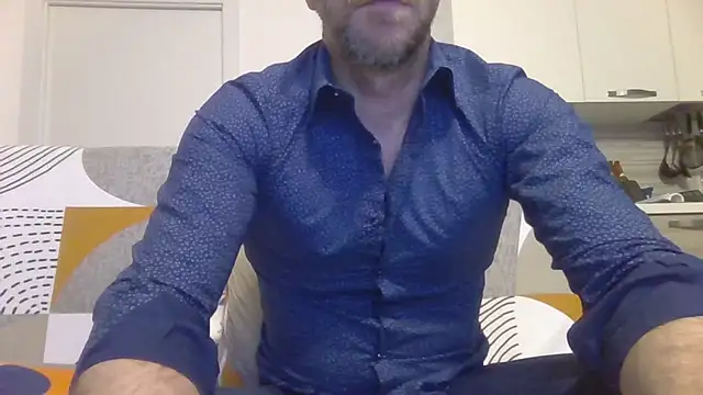 Eroshotlicker online show from 5, 3, 2026