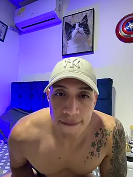 OliverWest04 online show from 25, 11, 2025