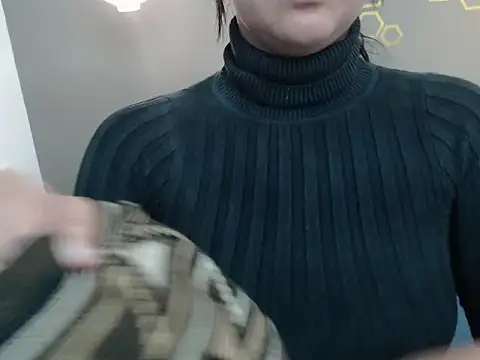 Snapshot of Elektrarosy chatting on 27, 11, 2025 Elektrarosy online show from 27, 11, 2025