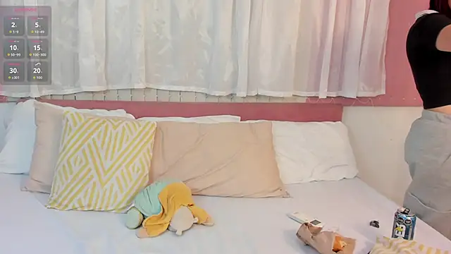 CharlotteBlossom online show from 7, 1, 2026