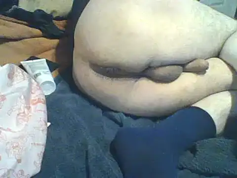 xxxenzo1 online show from 30, 12, 2024