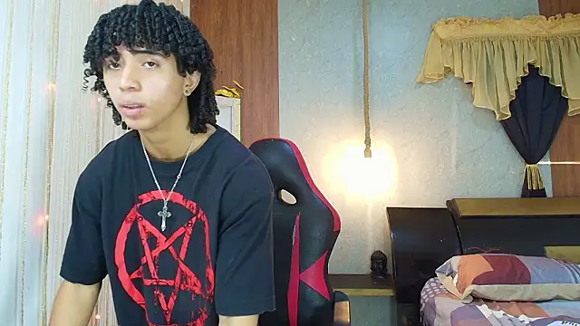 kim curlyy online show from 8, 3, 2026