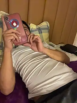 nicky0902 online show from 3, 12, 2025