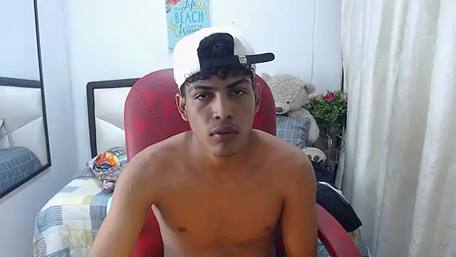 Snapshot of Luka_Moretti chatting on 30, 11, 2025 Luka Moretti online show from 30, 11, 2025