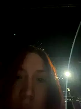 Snapshot of dania_val chatting on 4, 12, 2025 dania val online show from 4, 12, 2025