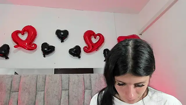 ZafiraNavarro online show from 15, 2, 2026