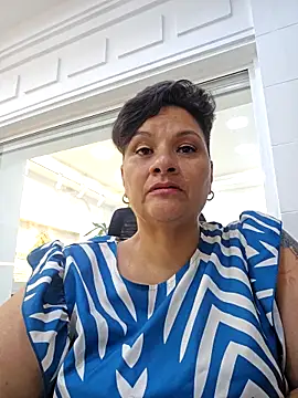 LILIANAJARAMILLO online show from 3, 12, 2025