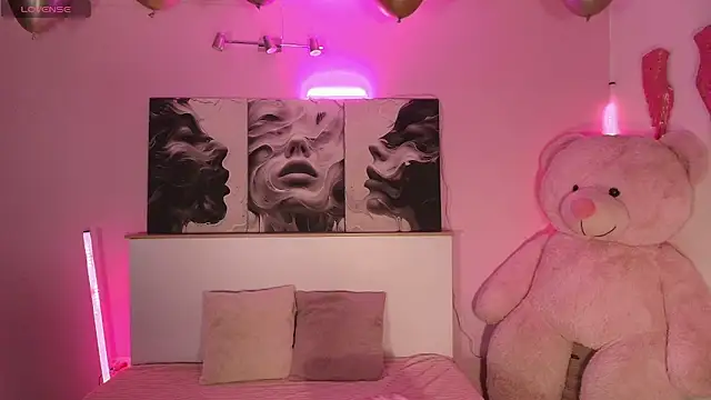 LindseyCoxx online show from 11, 2, 2026