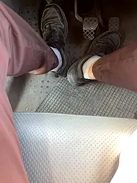 Snapshot of ratemydickbabe chatting on 27, 11, 2025 ratemydickbabe online show from 27, 11, 2025