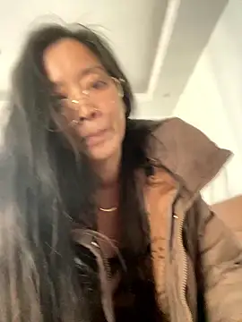 xiangxiang-love online show from 8, 1, 2026