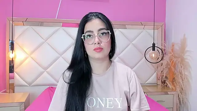 GabyJhons online show from 15, 12, 2025