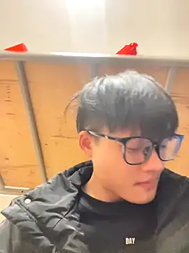 Snapshot of Colby-678 chatting on 1, 12, 2025 Colby-678 online show from 1, 12, 2025