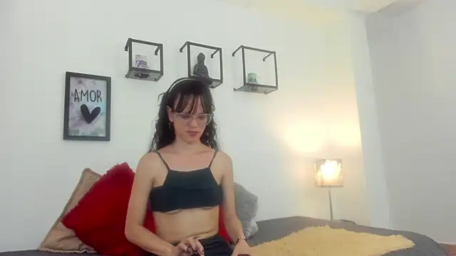 LindaWalker  online show from 3, 12, 2025