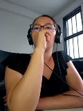 Snapshot of _AmyAdams_ chatting on 10, 1, 2026 AmyAdams online show from 10, 1, 2026