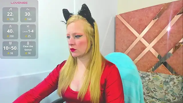 Snapshot of AliceCat_02 chatting on 30, 11, 2025 AliceCat 02 online show from 30, 11, 2025