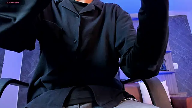 Bastthianxxx online show from 4, 12, 2025