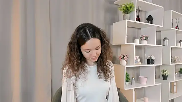 Snapshot of TifanyMeyerott chatting on 4, 12, 2025 TifanyMeyerott online show from 4, 12, 2025