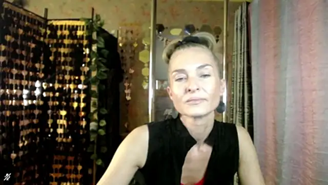 Soniakiss online show from 29, 7, 2026