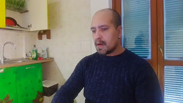 Snapshot of AMIRDIB2025 chatting on 14, 12, 2025 AMIRDIB2025 online show from 14, 12, 2025