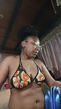 Snapshot of ChanneldelaCroix chatting on 2, 3, 2026 ChanneldelaCroix online show from 2, 3, 2026