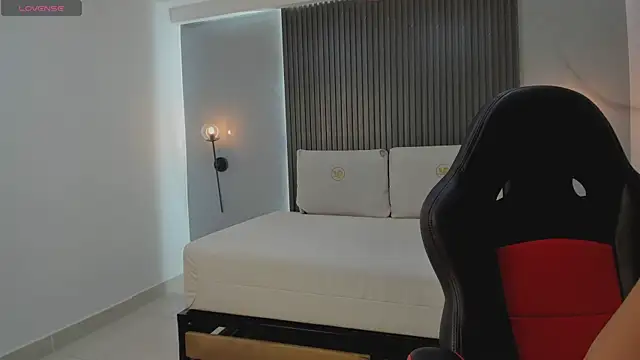 evony becker  online show from 16, 12, 2025