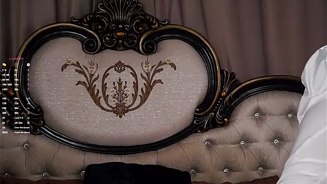 AunclreaVache online show from 3, 3, 2026