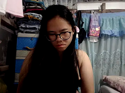 xxdreamgirl69 online show from 10, 4, 2026