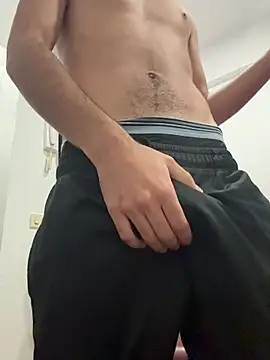 Davisuarez online show from 8, 4, 2026