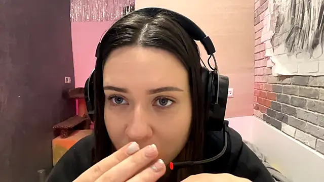 AngeliqueSulima online show from 20, 12, 2025