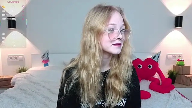 GhisllaineWestler online show from 28, 2, 2026