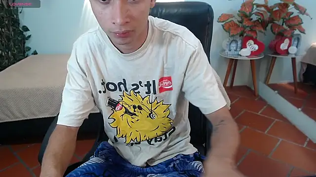 Snapshot of LucassSmith11 chatting on 1, 12, 2025 LucassSmith11 online show from 1, 12, 2025