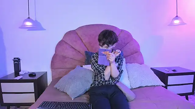 Brenda Tina online show from 15, 1, 2026