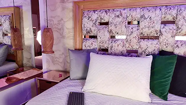 emily dempsey online show from 12, 2, 2026