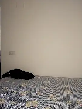 lolotheone online show from 23, 4, 2026