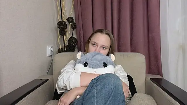 Snapshot of BibiStapler chatting on 17, 12, 2025 BibiStapler online show from 17, 12, 2025