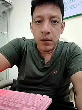 Snapshot of KairoStormX chatting on 18, 12, 2025 KairoStormX online show from 18, 12, 2025