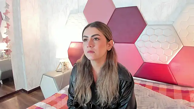 AriaRous online show from 9, 2, 2026